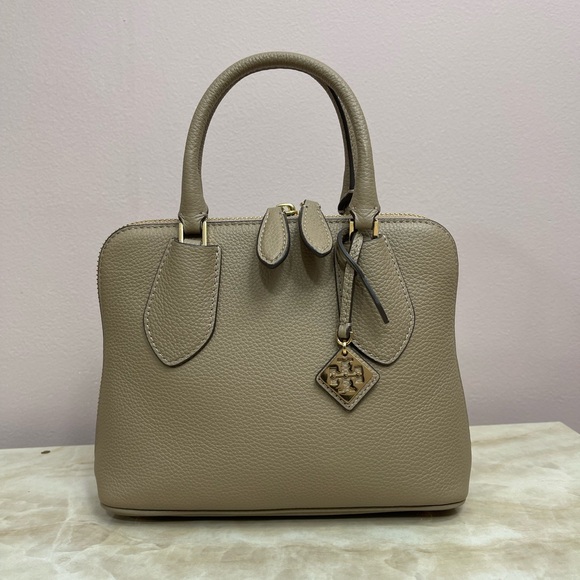 Tory Burch Handbags - Tory Burch Leather satchel